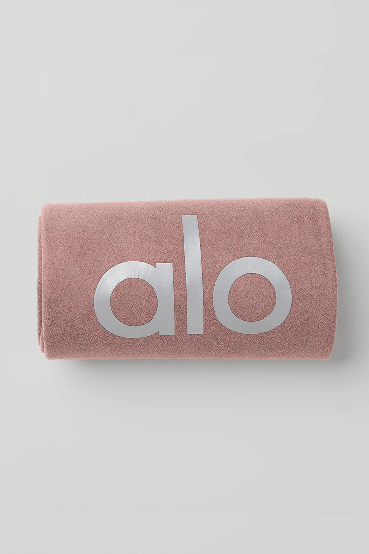 Grounded No-Slip Towel - Smoky Quartz