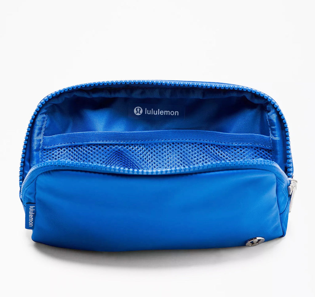 Sigma Delta Tau lululemon Everywhere Belt Bag - Beaming Blue